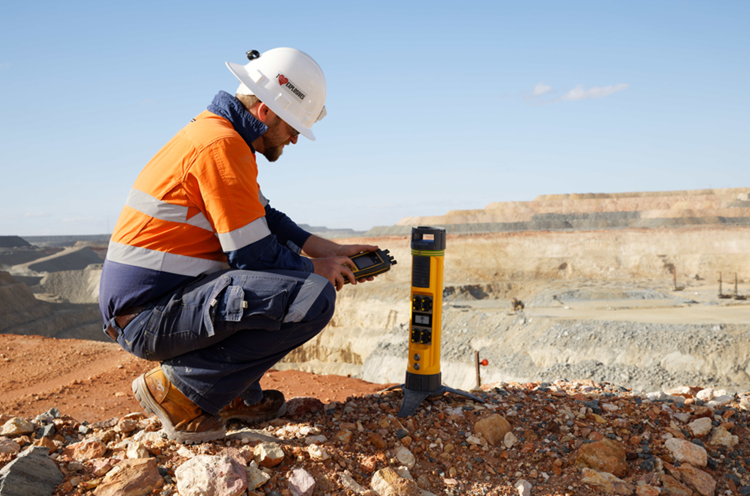 Picture of dyno consultant at site